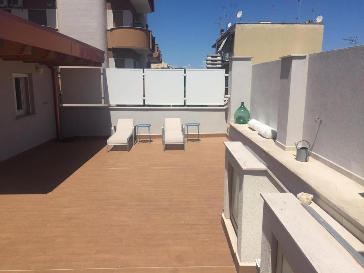 Palazzo Romanelli B&B Trani Εξωτερικό φωτογραφία