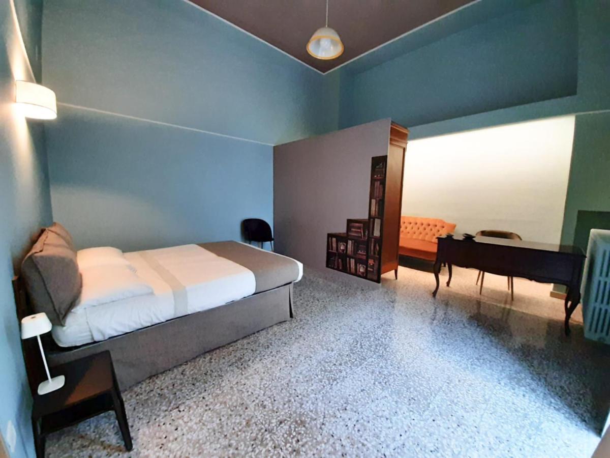 Palazzo Romanelli B&B Trani Εξωτερικό φωτογραφία