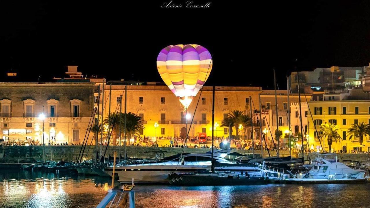 Palazzo Romanelli B&B Trani Εξωτερικό φωτογραφία