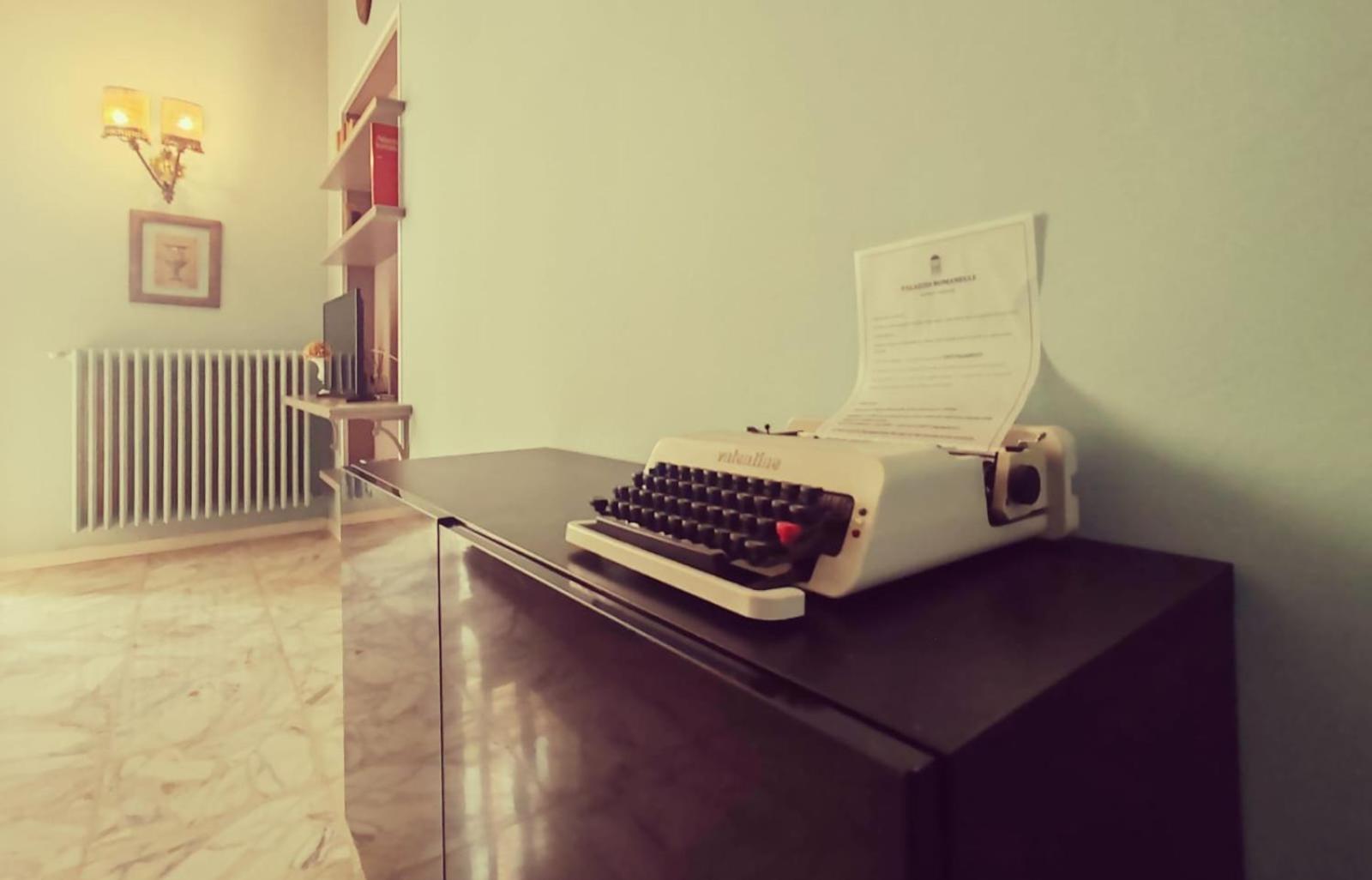 Palazzo Romanelli B&B Trani Εξωτερικό φωτογραφία