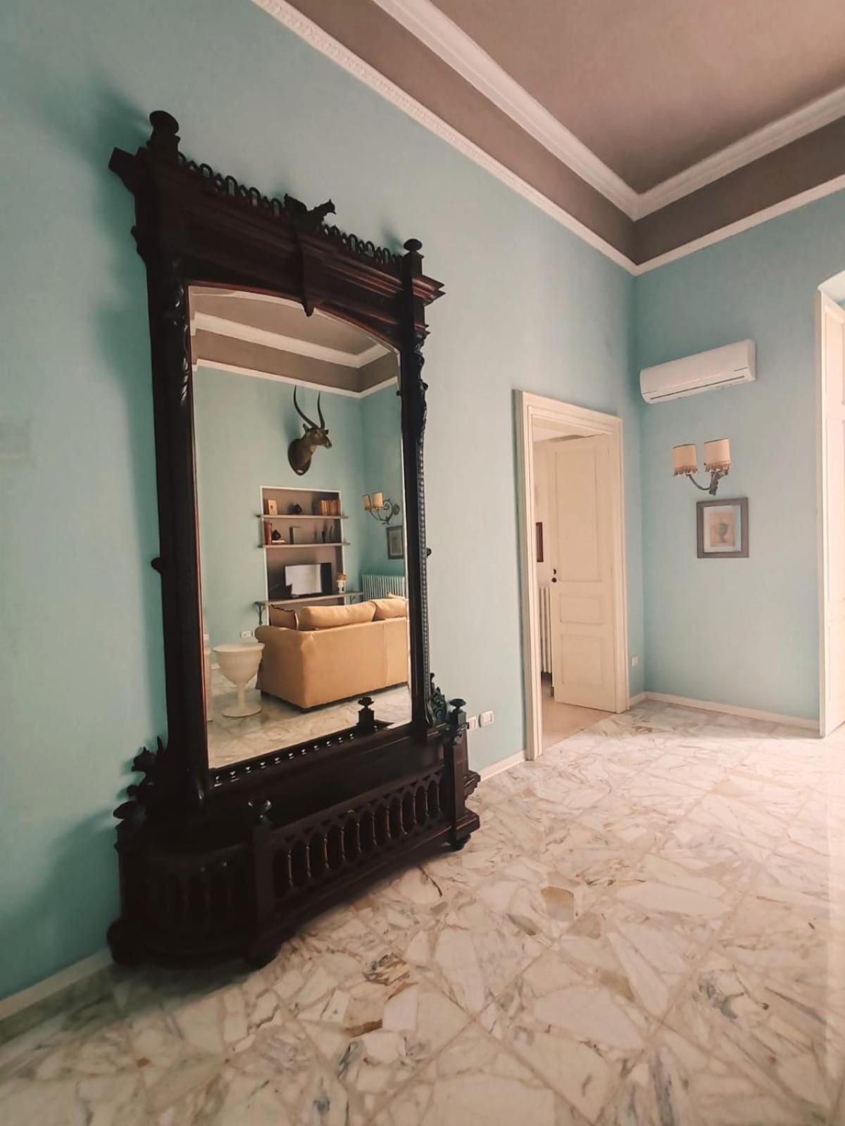 Palazzo Romanelli B&B Trani Εξωτερικό φωτογραφία